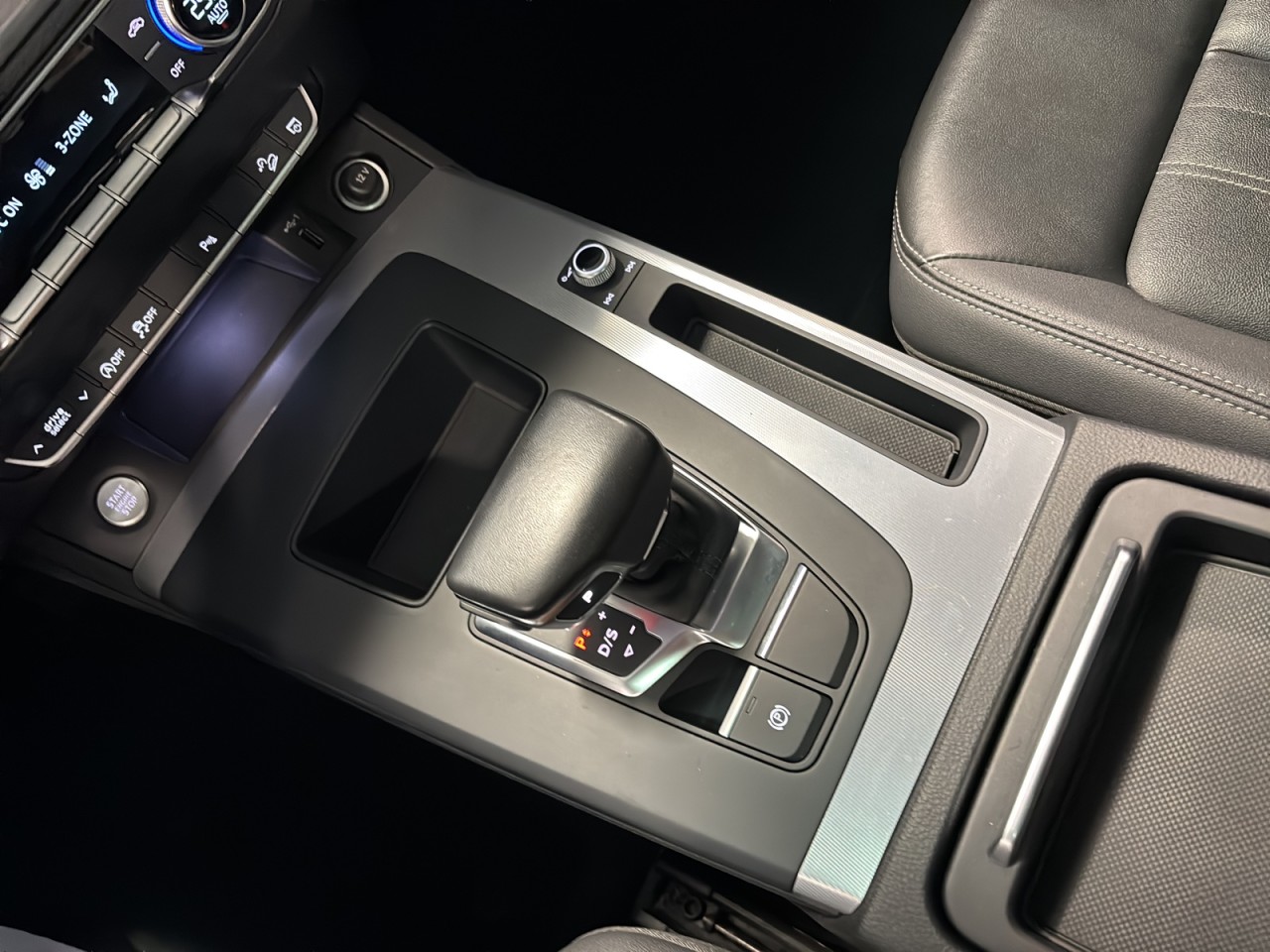 2022 Audi Q5 - Image 15