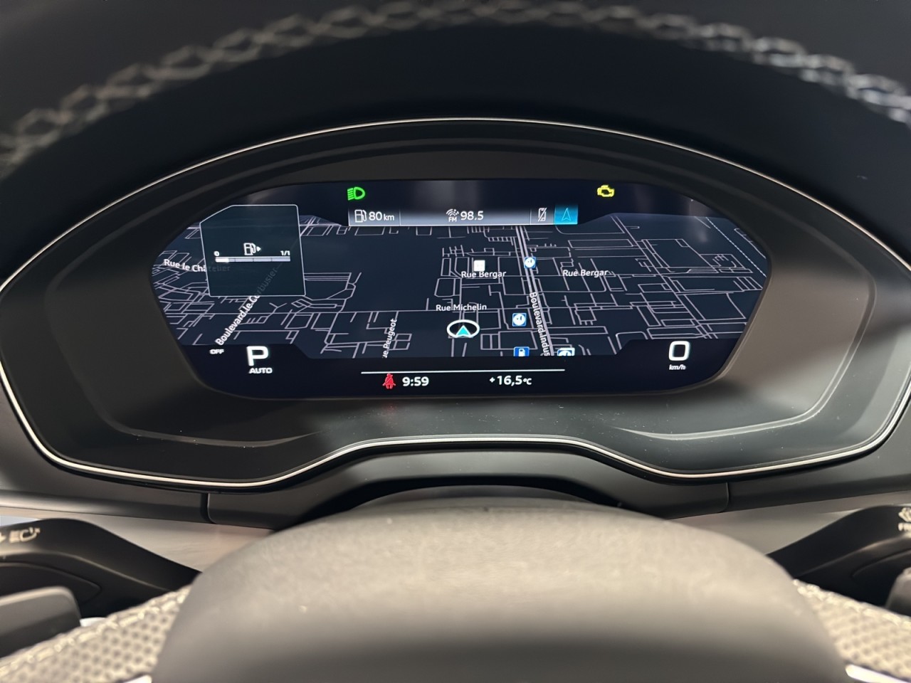 2023 Audi Q5 Sportback - Image 13