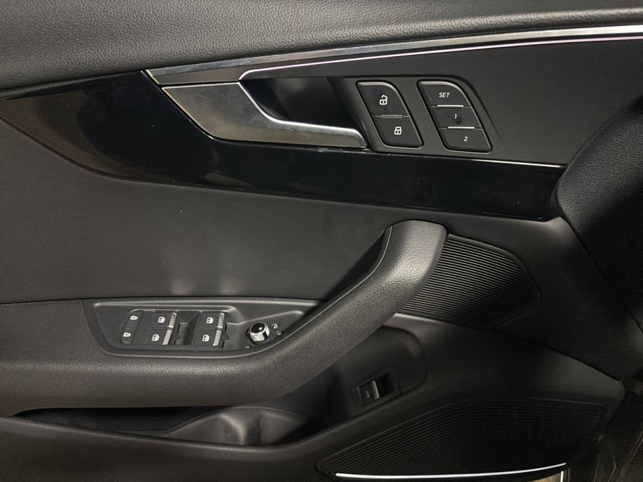 2021 Audi A4 - Image 10