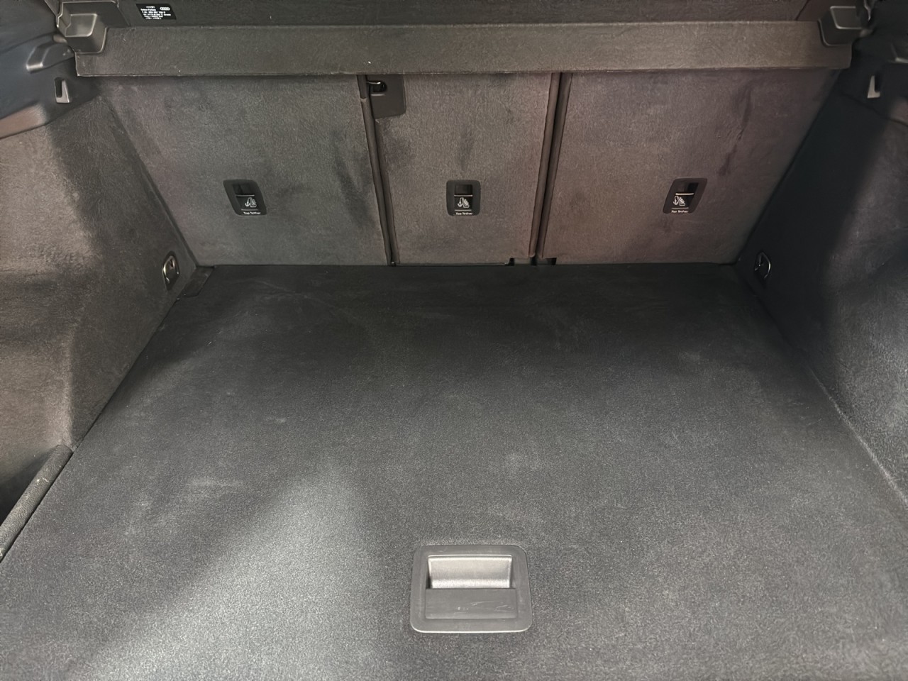 2023 Audi Q3 - Image 10