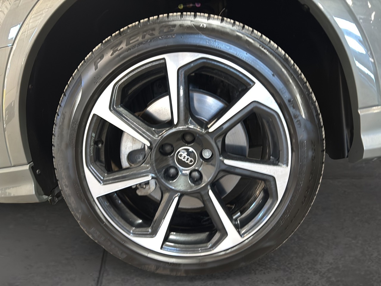 2023 Audi Q3 - Image 11