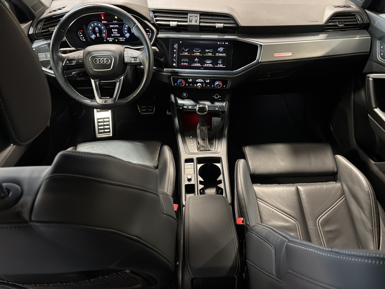 2023 Audi Q3 - Image 12