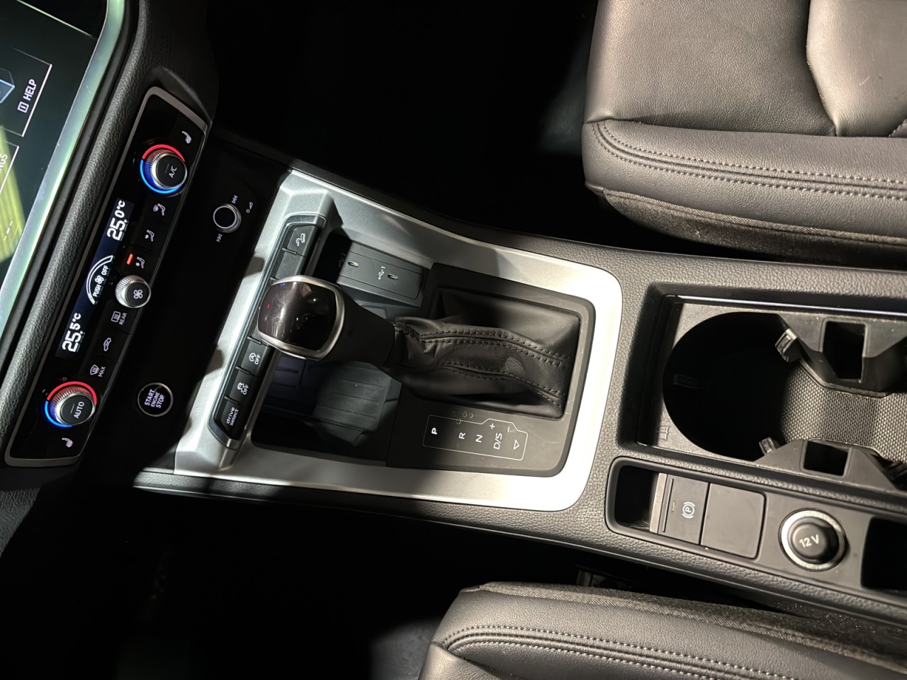 2023 Audi Q3 - Image 15