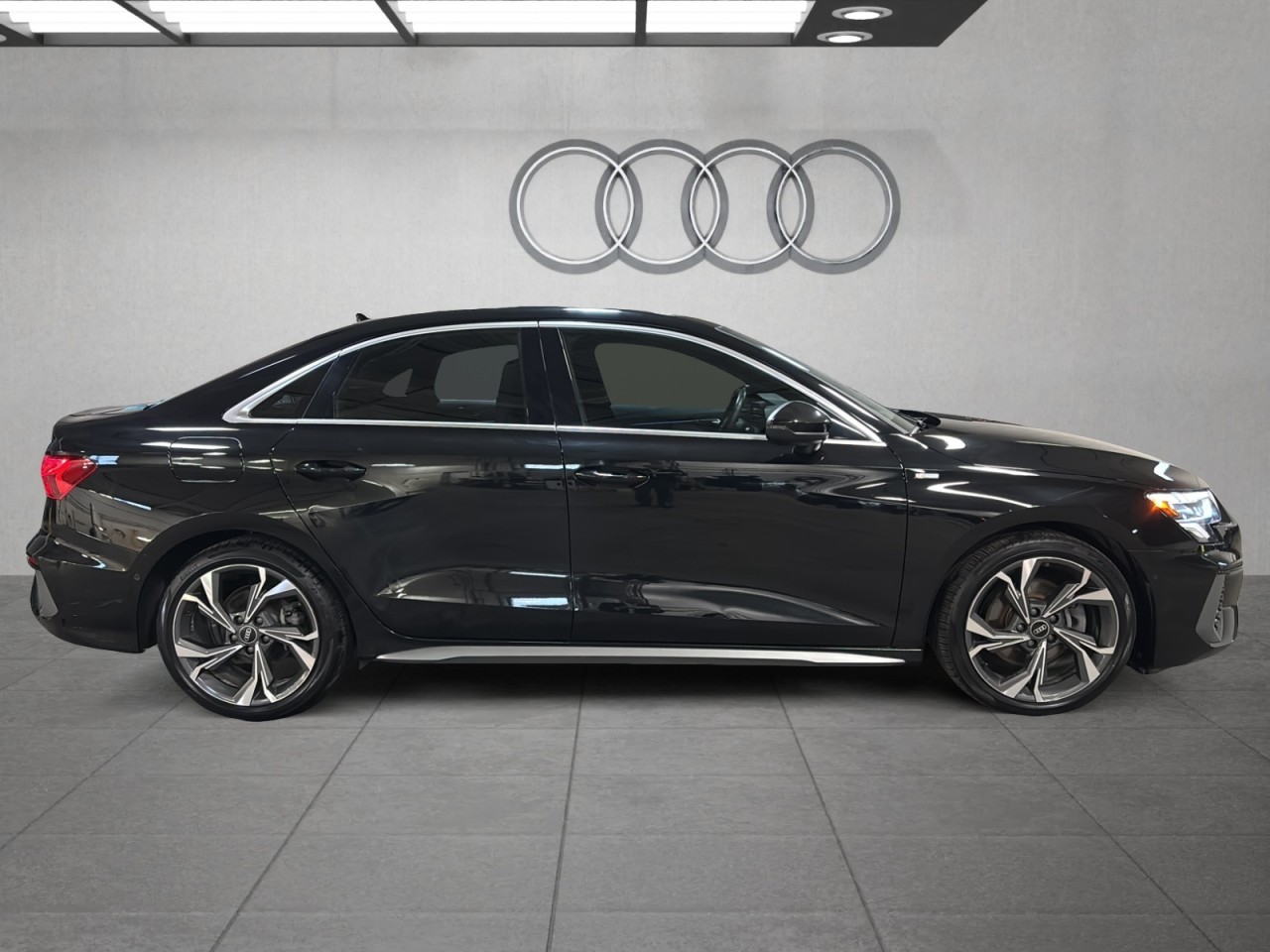 2022 Audi A3 - Image 4