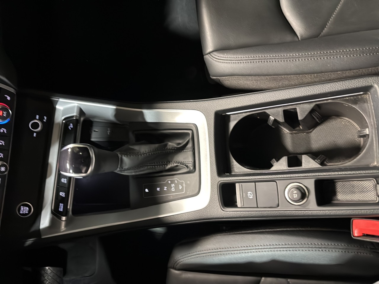 2022 Audi Q3 - Image 15