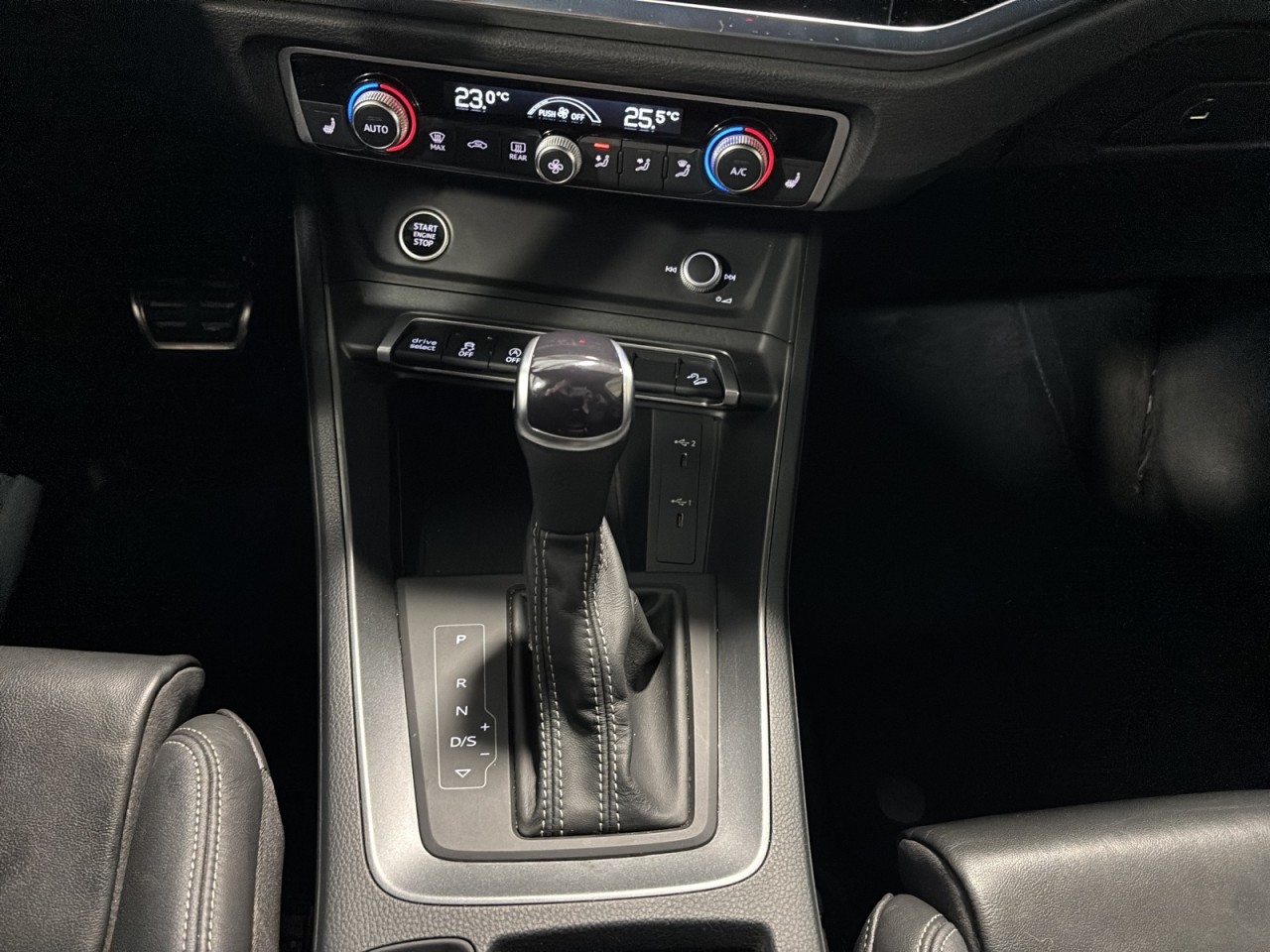 2023 Audi Q3 - Image 14