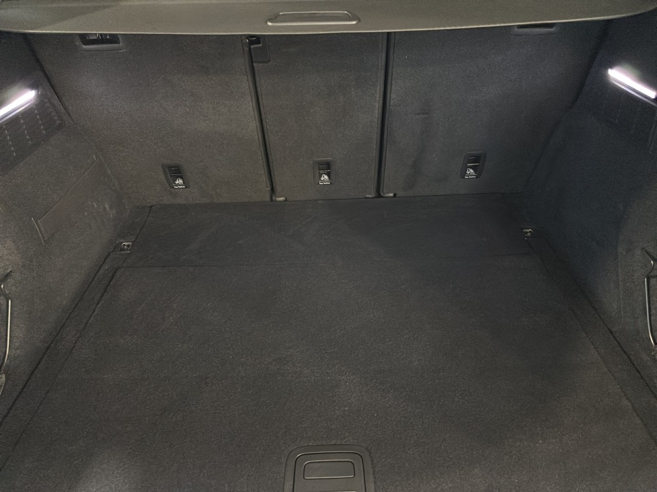 2024 Audi Q5 - Image 10