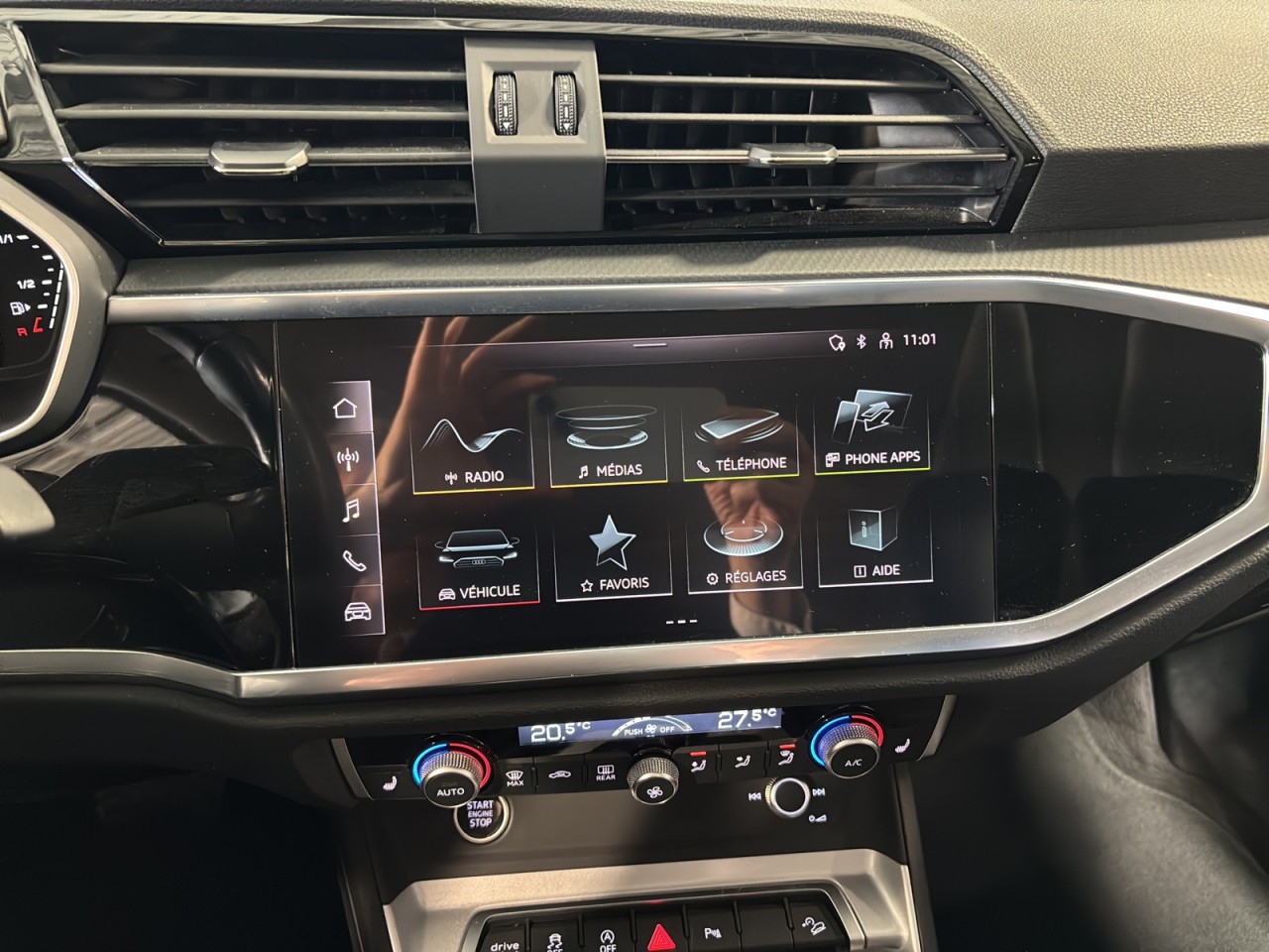 2023 Audi Q3 - Image 14