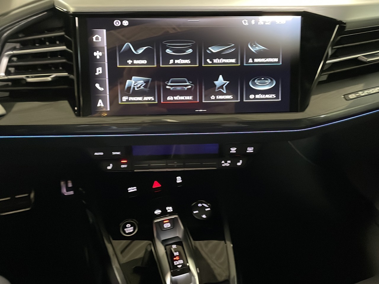 2023 Audi Q4 e-tron - Image 14