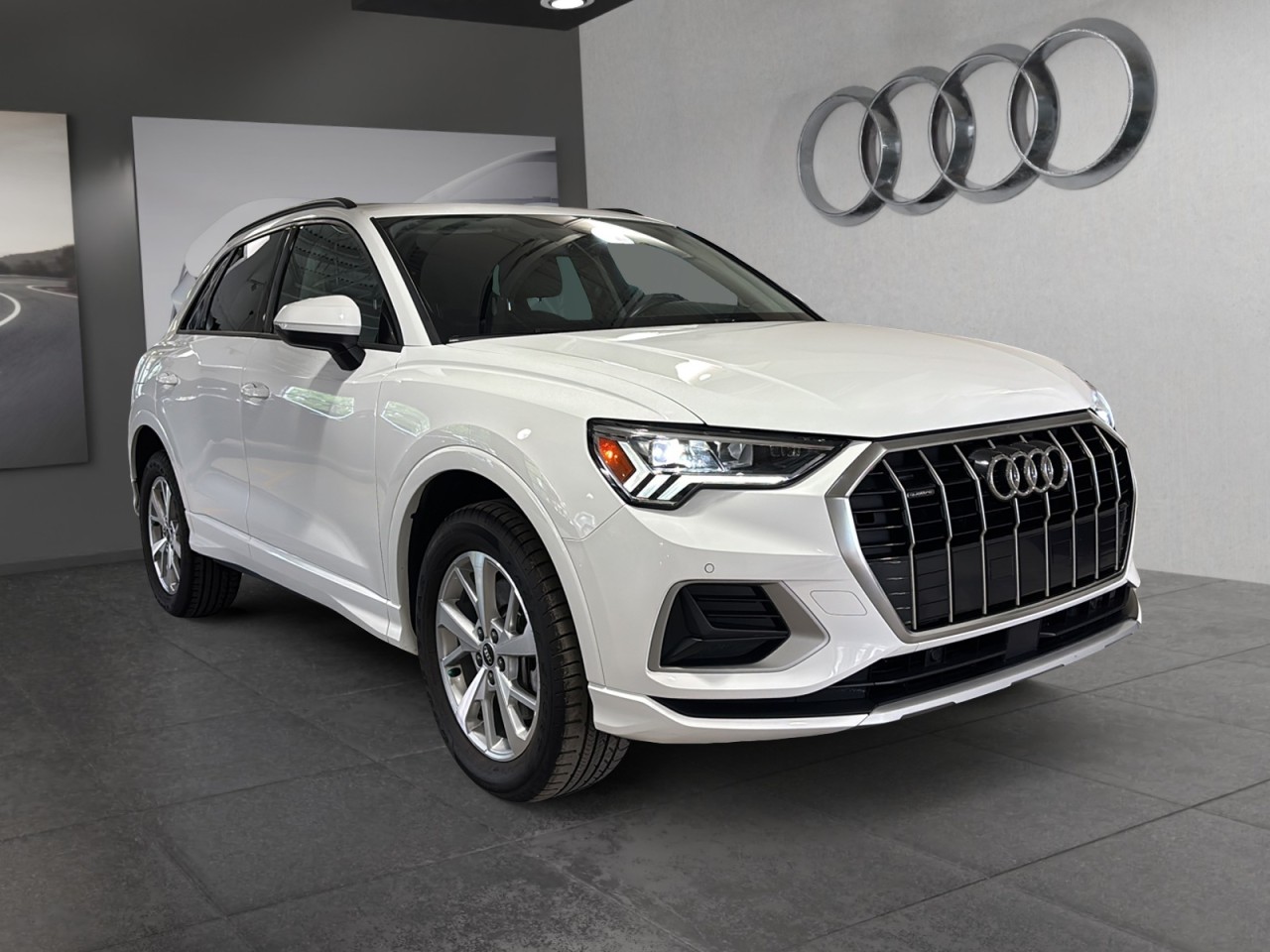 2022 Audi Q3
