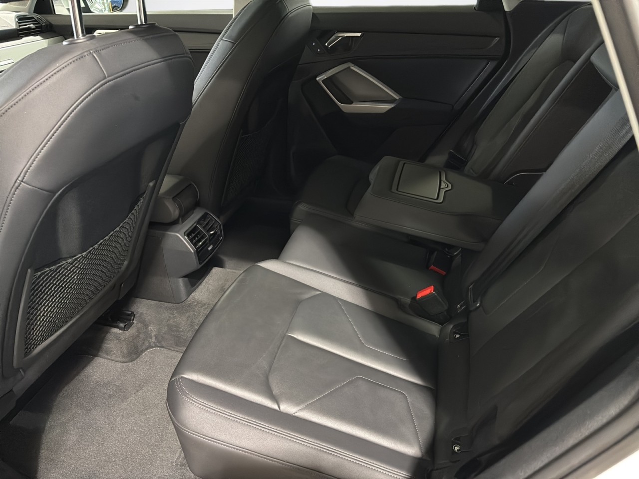 2022 Audi Q3 - Image 8