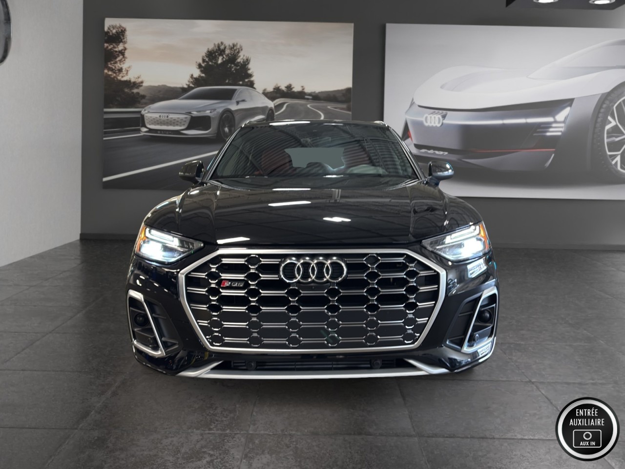 2024 Audi SQ5 - Image 2