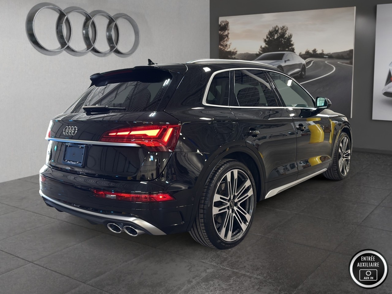 2024 Audi SQ5 - Image 5