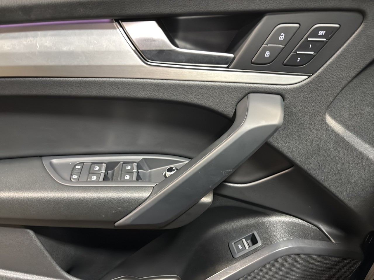 2023 Audi Q5 - Image 9