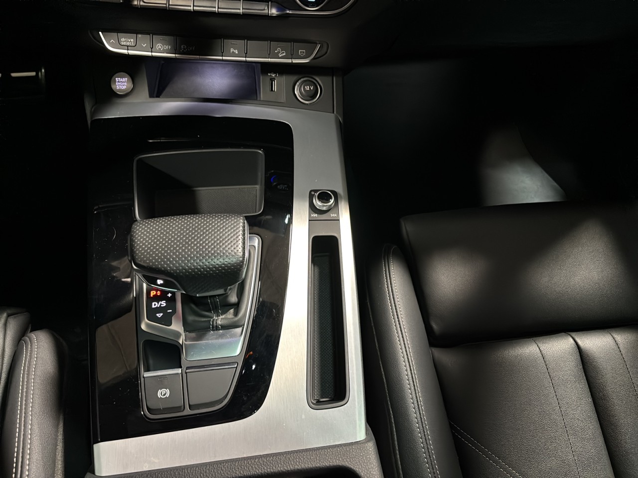 2023 Audi Q5 - Image 15