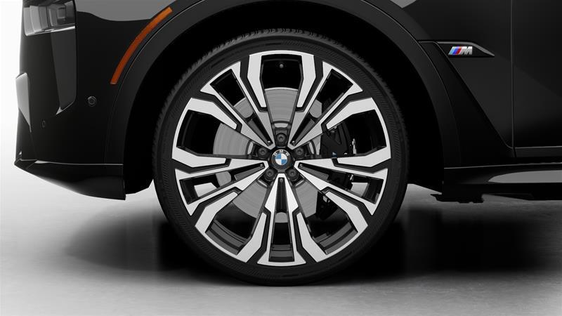 2026 BMW X7 - Image 7