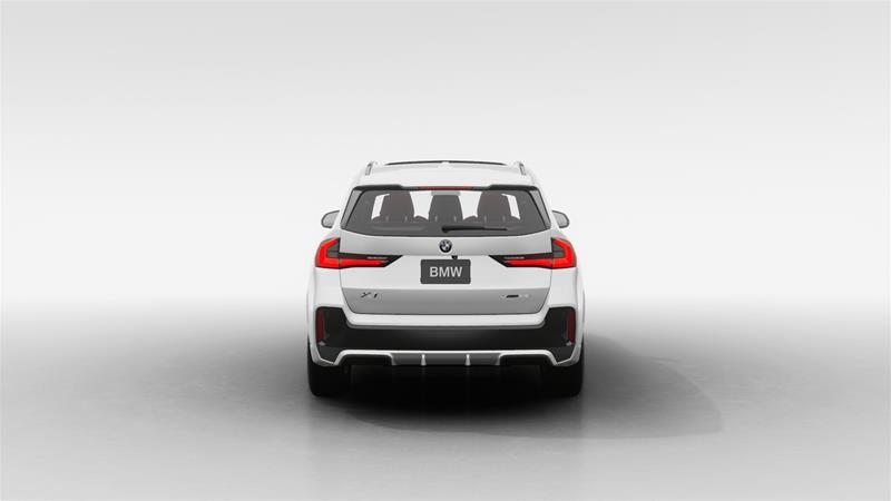 2025 BMW X1 - Image 3