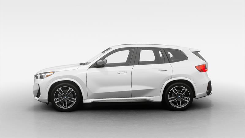 2025 BMW X1 - Image 4