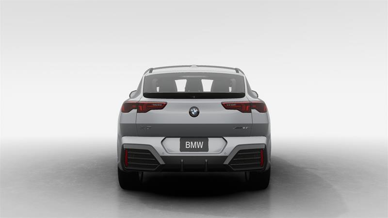 2025 BMW X2 - Image 10