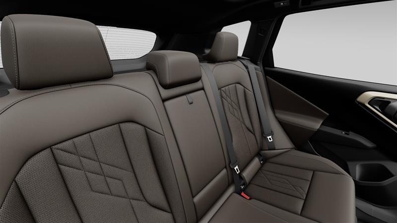 2025 BMW X3 - Image 13