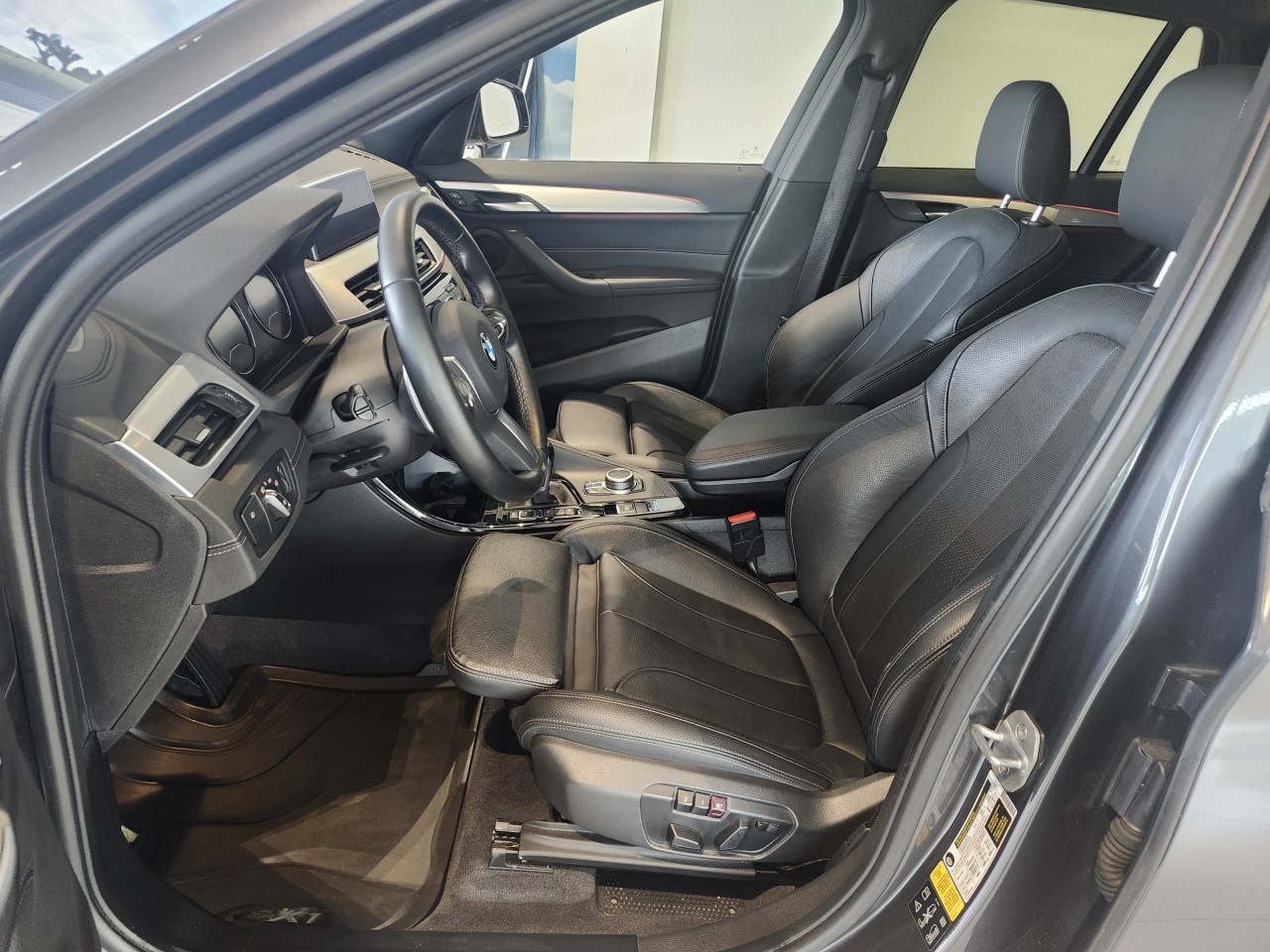 2021 BMW X1 - Image 11