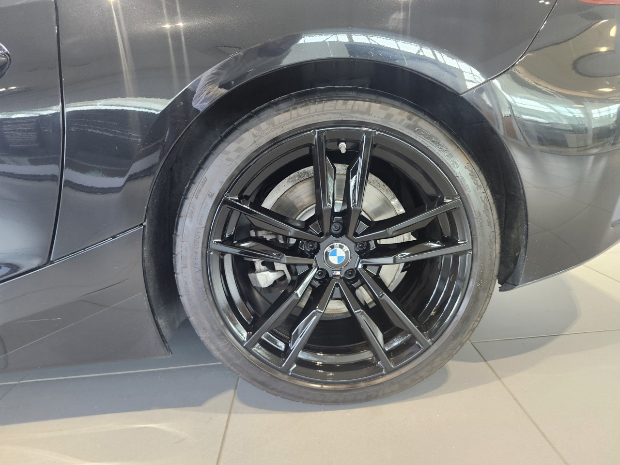 2021 BMW Z4 - Image 3