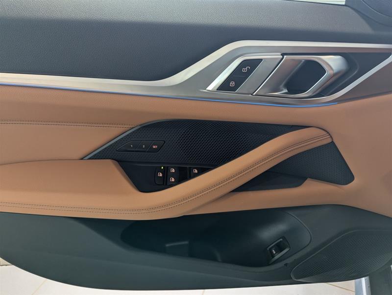 2025 BMW i4 - Image 17