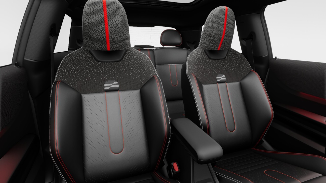 2025 MINI 3 Door - Image 3