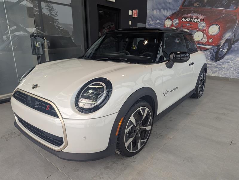 2025 MINI 3 Door