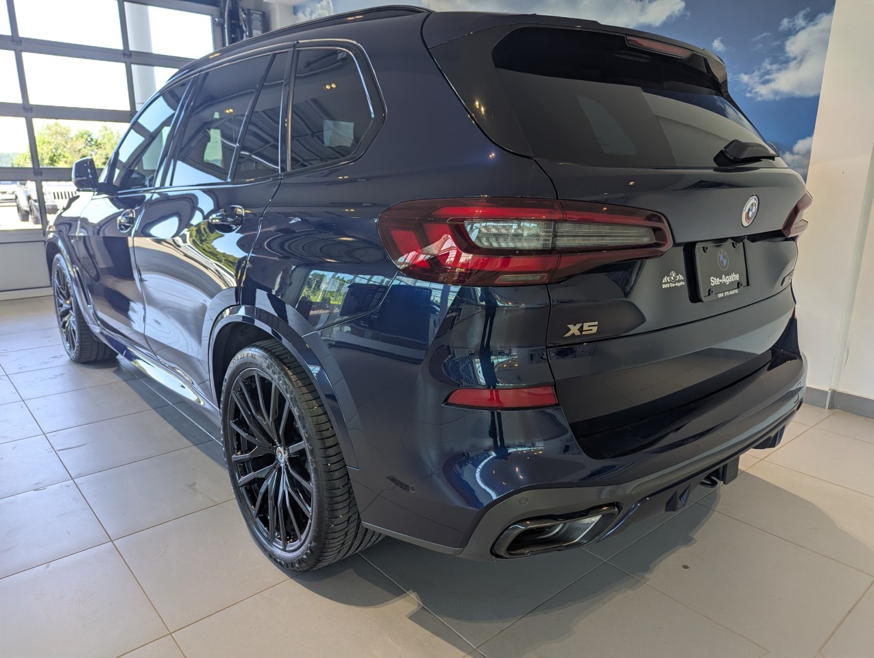 2023 BMW X5 - Image 6