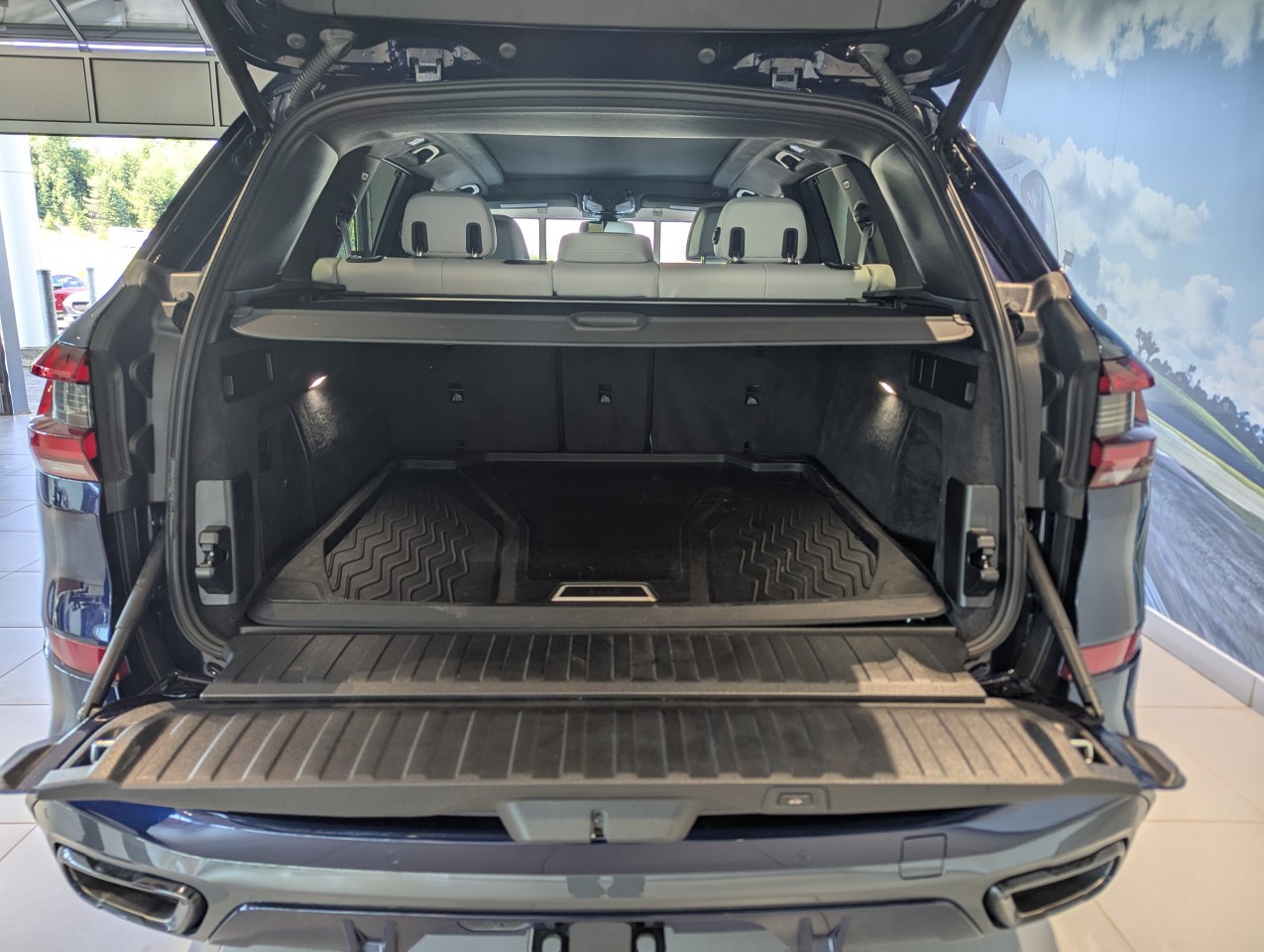 2023 BMW X5 - Image 11