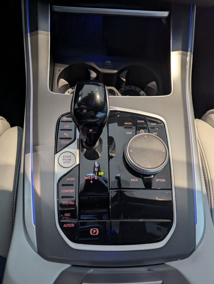 2023 BMW X5 - Image 27