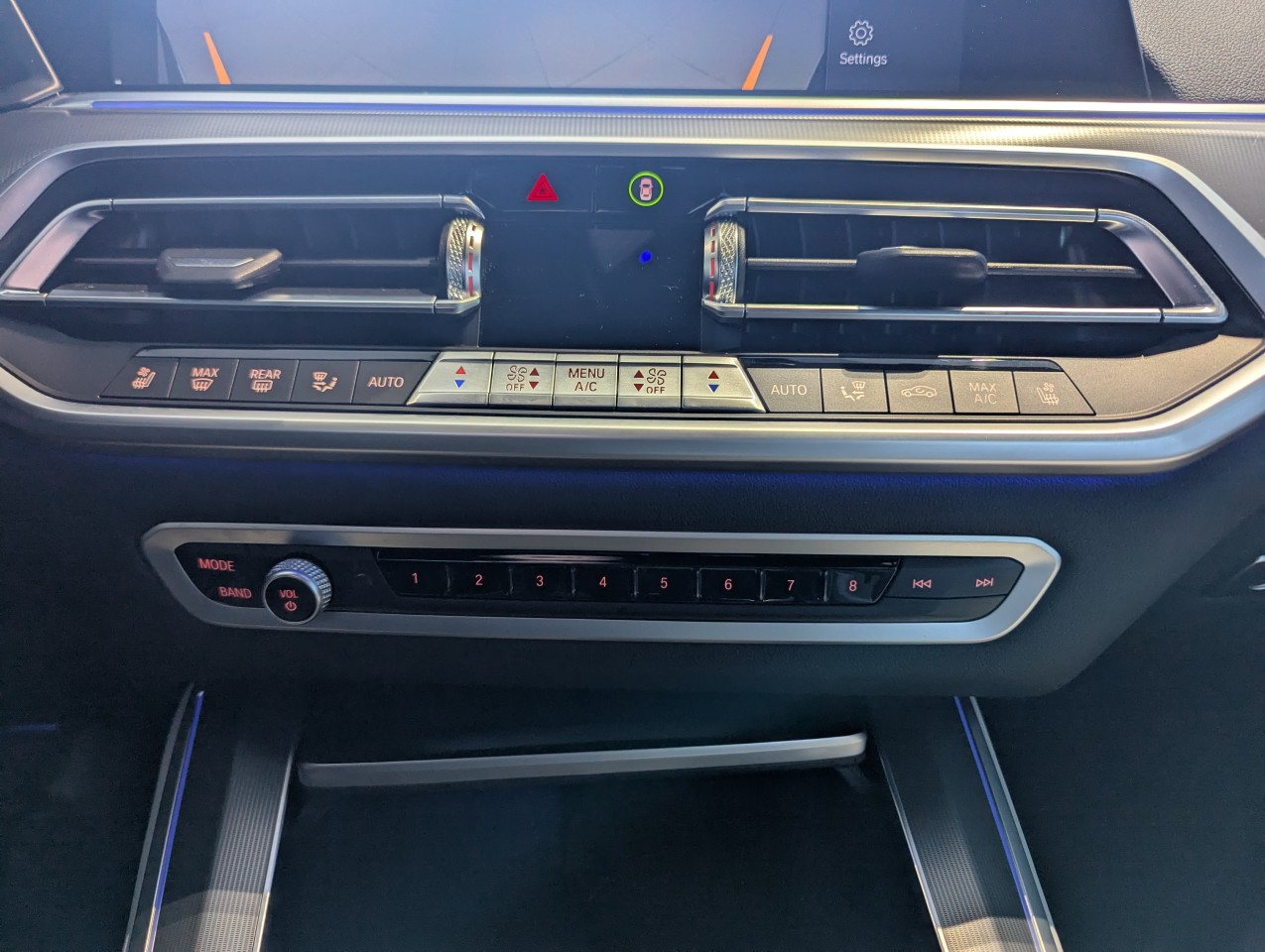 2023 BMW X5 - Image 28