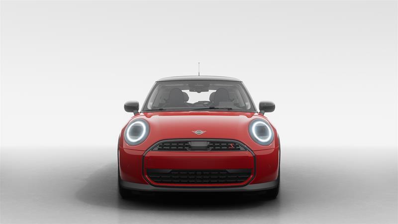 2025 MINI 3 Door - Image 3