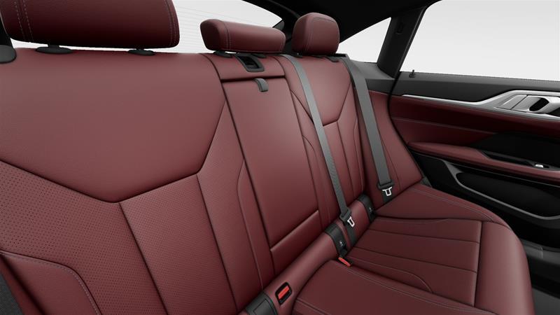 2025 BMW i4 - Image 14