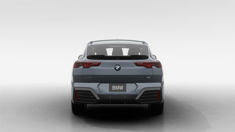 2025 BMW X2 - Image 2