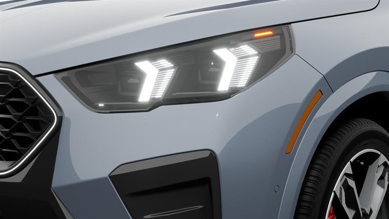 2025 BMW X2 - Image 6