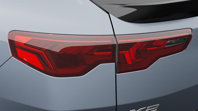 2025 BMW X2 - Image 9