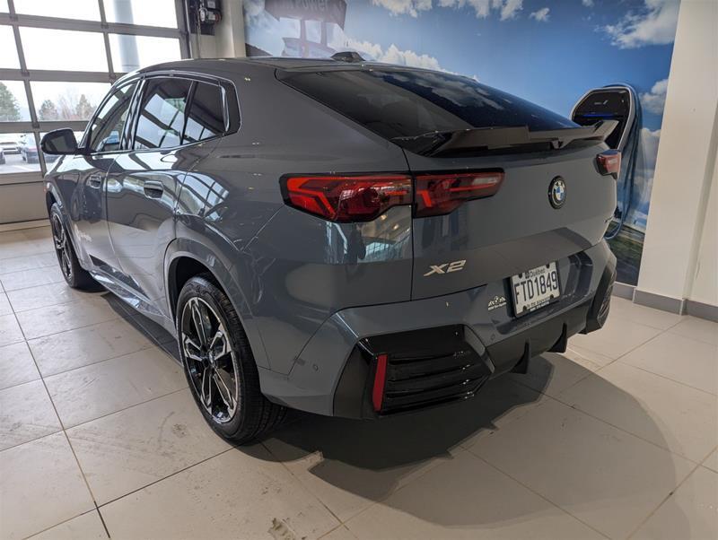 2025 BMW X2 - Image 18