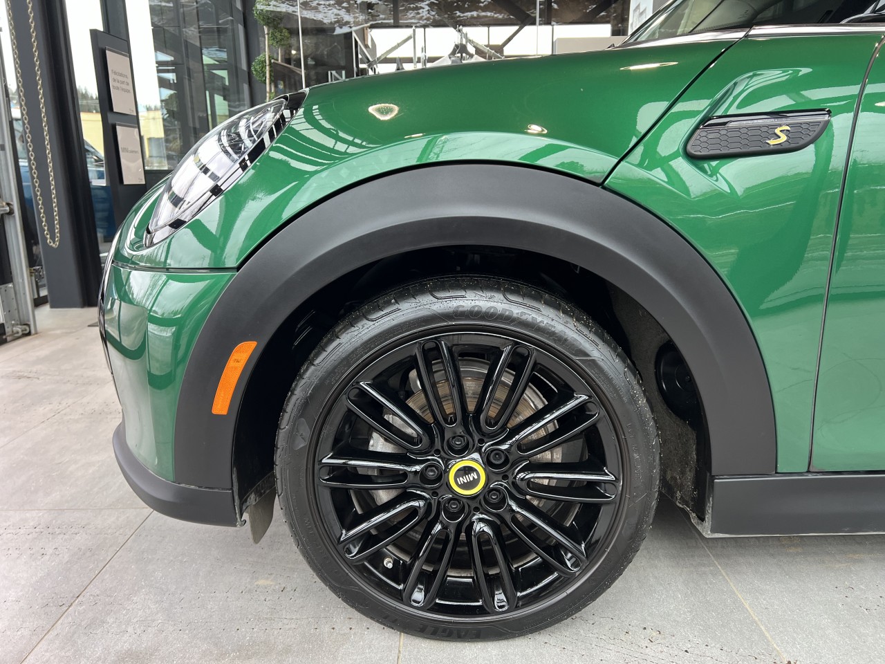 2023 Mini Cooper - Image 5