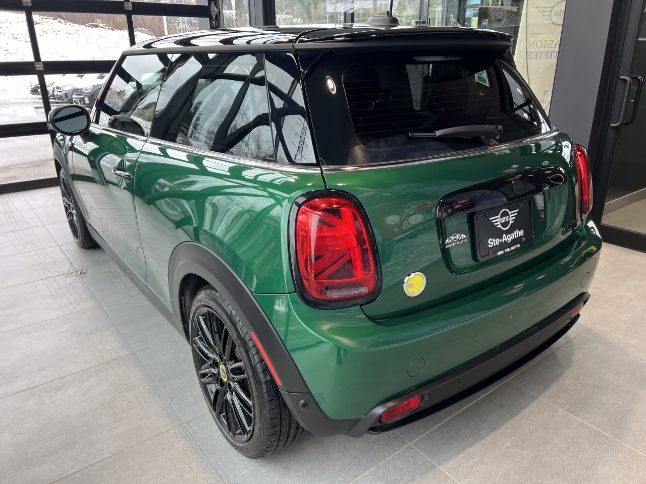 2023 Mini Cooper - Image 8