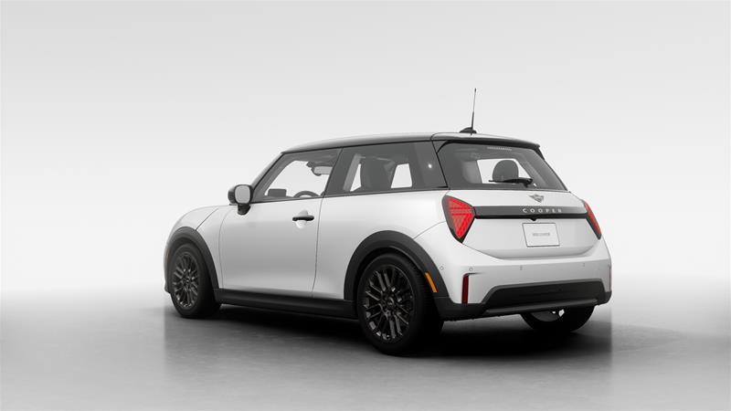 2025 MINI 3 Door - Image 9