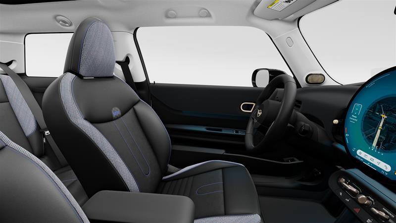 2025 MINI 3 Door - Image 10