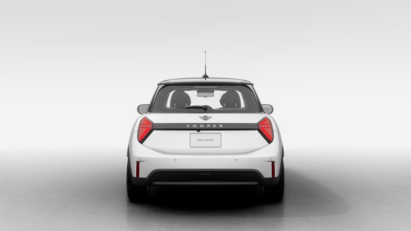 2025 MINI 3 Door - Image 14