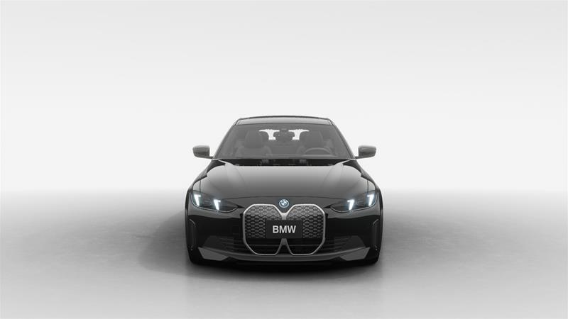 2025 BMW i4 - Image 6