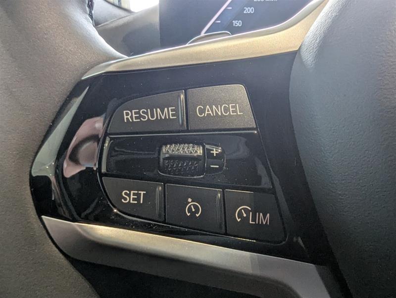 2025 BMW 330I - Image 25