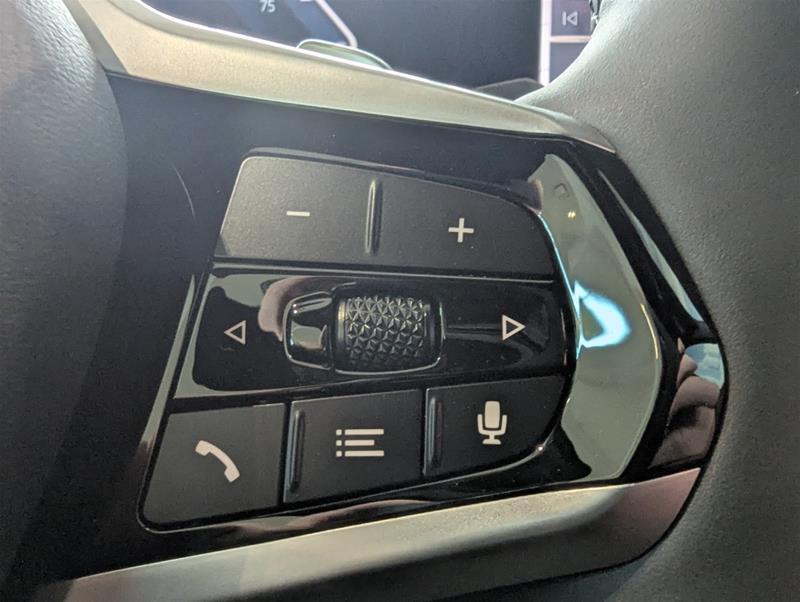 2025 BMW 330I - Image 33