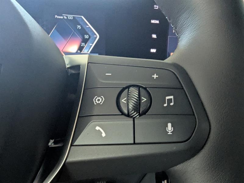 2025 BMW X1 - Image 11