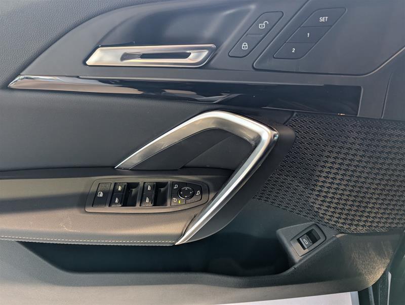 2025 BMW X1 - Image 15