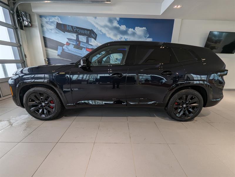 2025 BMW XM - Image 3